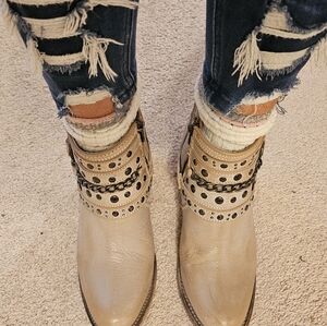 Freebird Sandra Studded Tan Ankle Boots